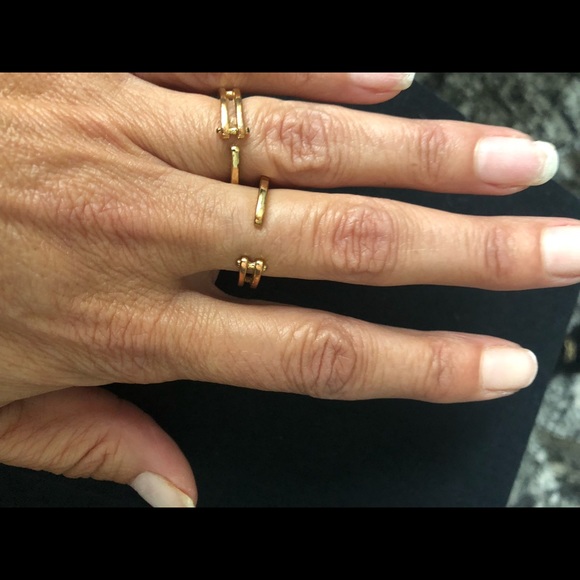 Double Handcuff Ring - Picture 2 of 5